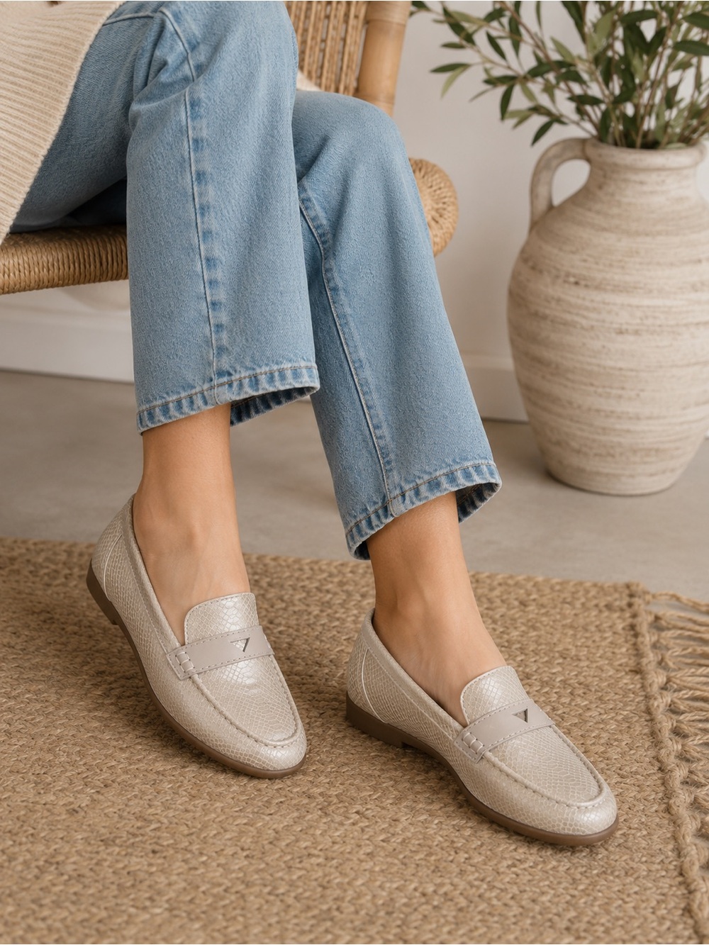 ROCKPORT X ADIDAS JACKIE SNAKEPRINT NEUTRAL PENNY LOAFERS SIZE 7 EUC